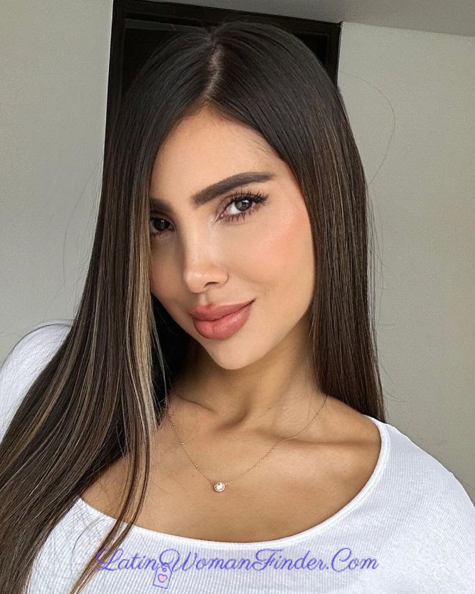 meet Colombian girls