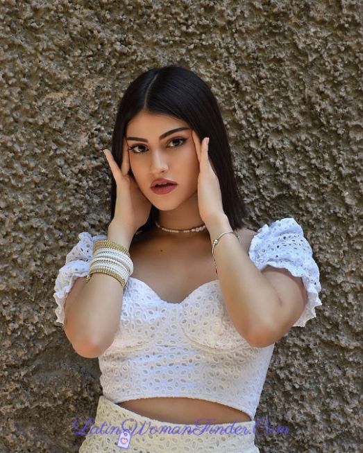 meet Ecuadorian girls
